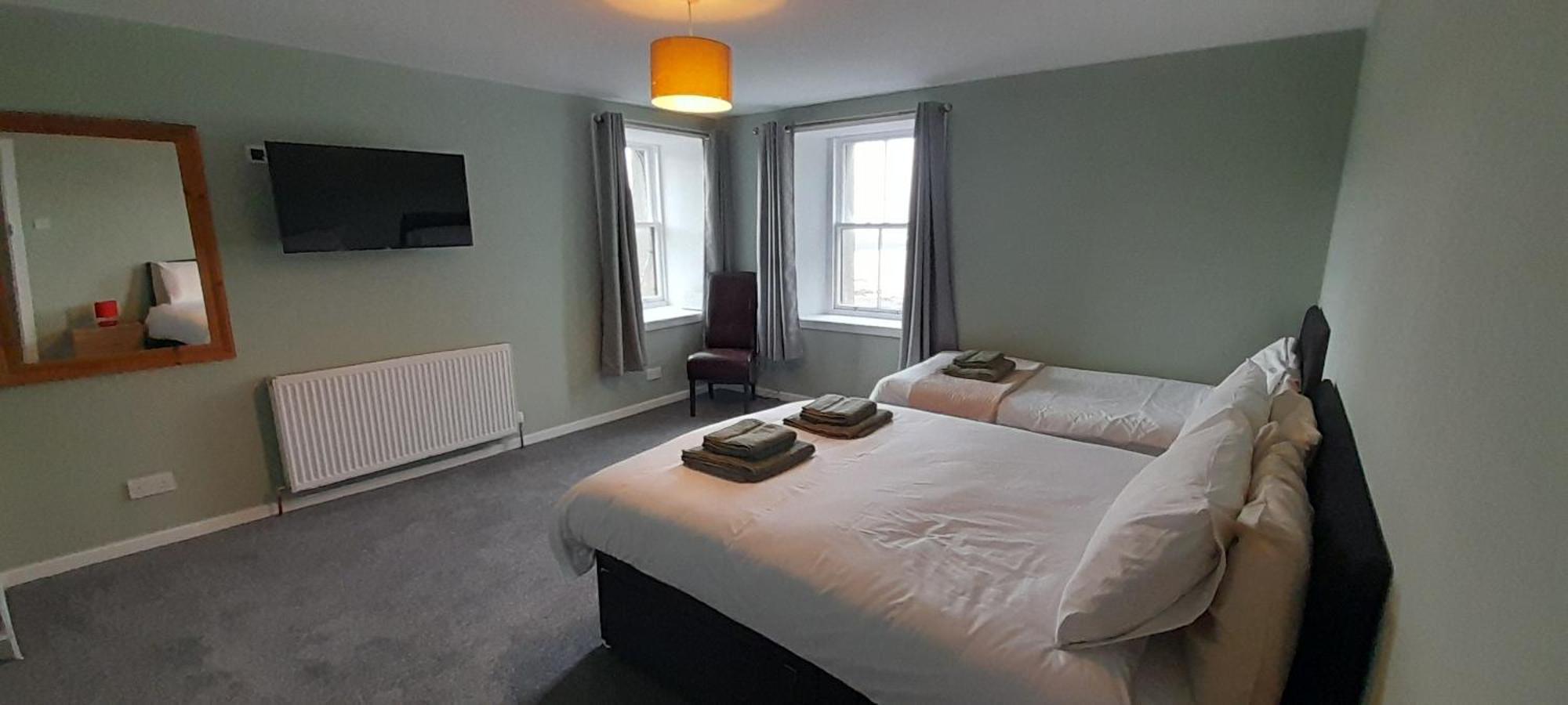 The Anchorage Hostel Saint Margarets Hope Buitenkant foto